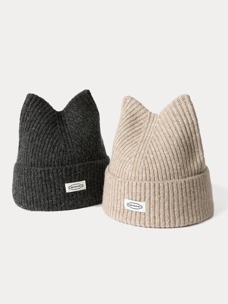 Fashion Plush Meowing Label Beanie