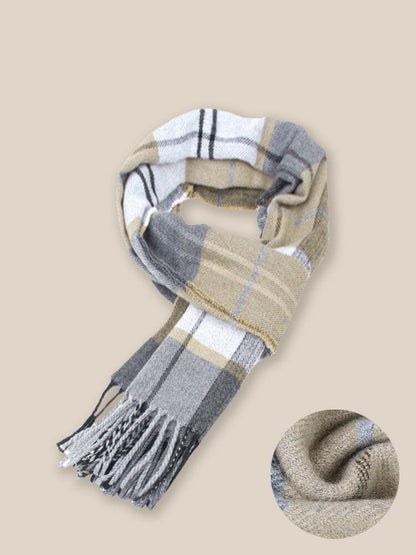 Soft Plaid Tassel Scarf